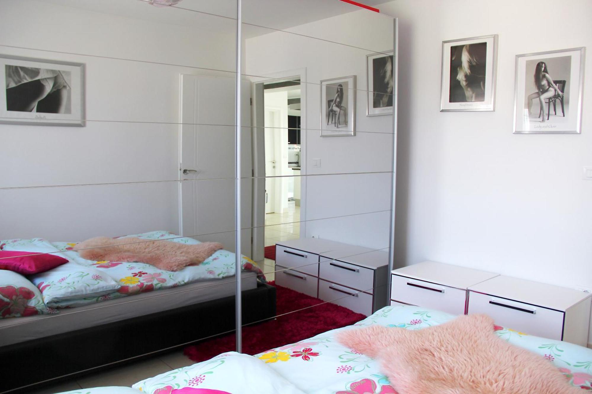 Apartments Villa Lili Umag Quarto foto